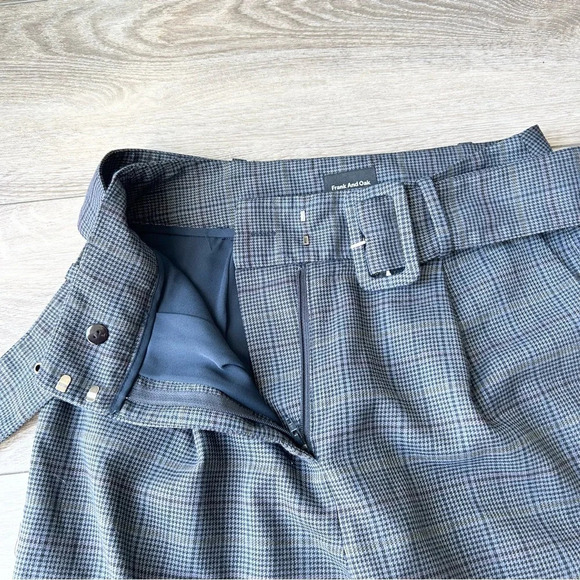 Frank And Oak Checked Pleated High Waist Cuffed Pants With Belt - Picture 4 of 13